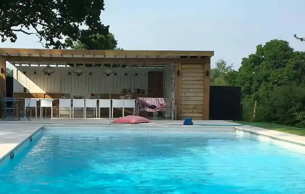 New and bespoke swimming pools